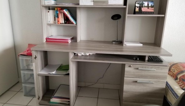 Logement tudiant Studio à Nmes (30000)