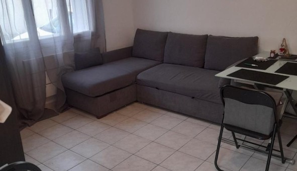Logement tudiant Studio à Nmes (30000)