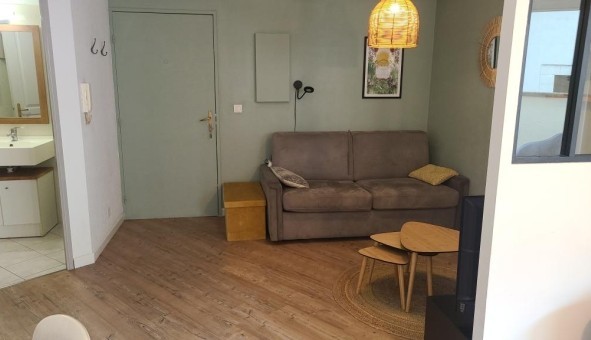 Logement tudiant Studio à Nmes (30000)