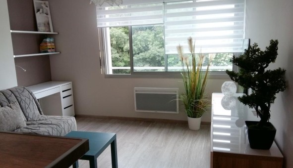 Logement étudiant Location Studio Vide Nîmes (30000)