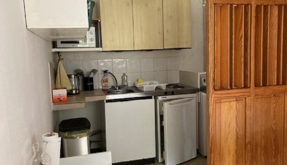 Logement tudiant Studio à Nmes (30000)