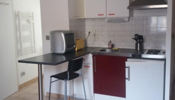 Logement tudiant Studio à Nmes (30000)