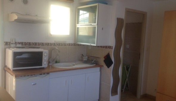Logement tudiant Studio à Nmes (30000)