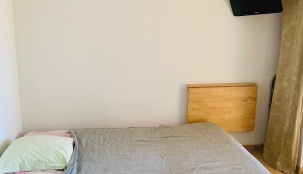 Logement tudiant Studio à Nmes (30000)