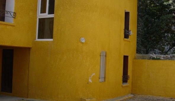 Logement tudiant Location Studio Vide Nmes (30000)