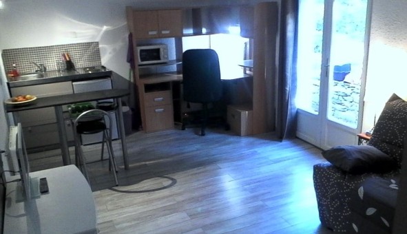 Logement tudiant Location Studio Vide Nmes (30000)