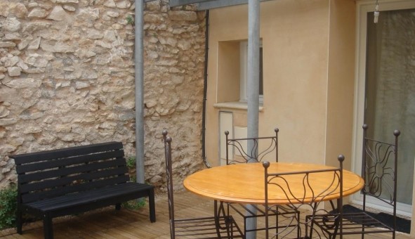 Logement tudiant Studio à Nmes (30000)