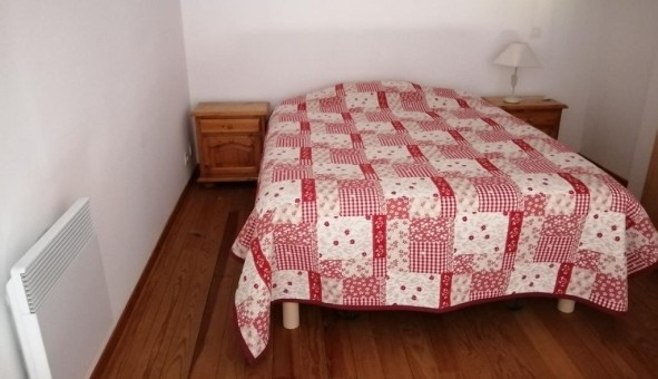 Logement tudiant Studio à Nmes (30000)