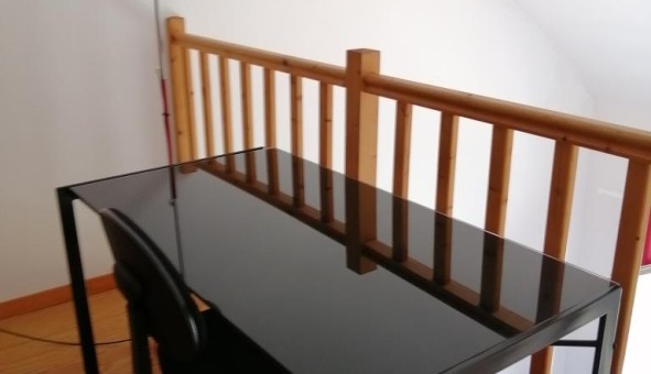 Logement tudiant Studio à Nmes (30000)