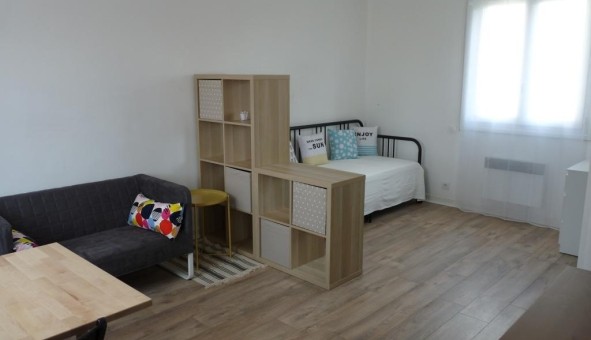 Logement tudiant Studio à Nmes (30000)