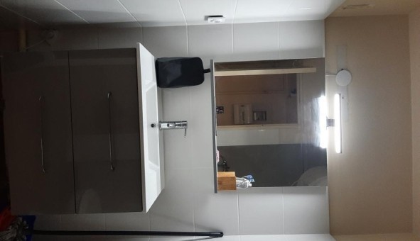Logement tudiant Studio à Nmes (30000)
