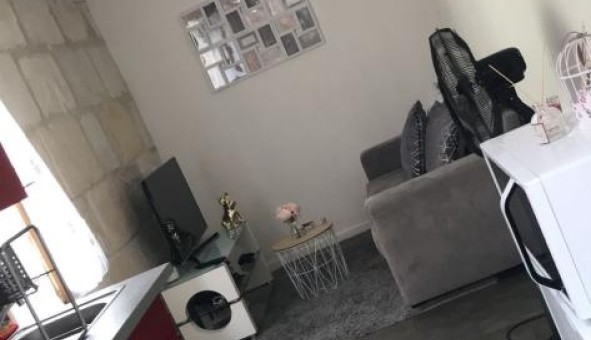 Logement tudiant Studio à Nmes (30000)