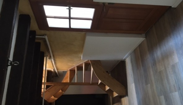 Logement tudiant Studio à Nmes (30000)