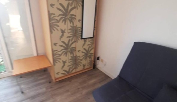 Logement tudiant Studio à Nmes (30000)