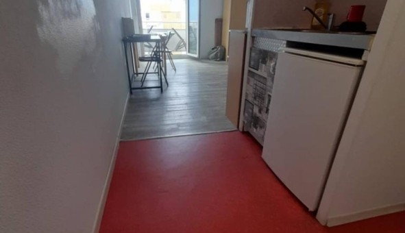 Logement tudiant Studio à Nmes (30000)