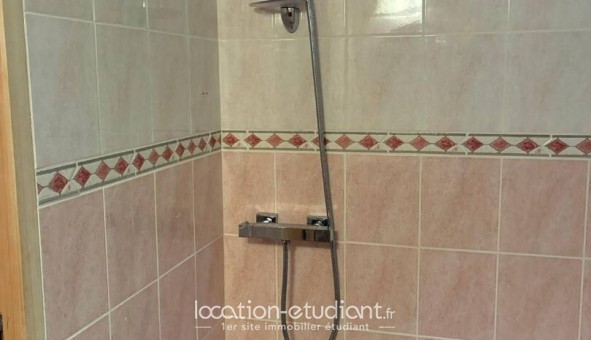 Logement tudiant Studio à Nmes (30000)