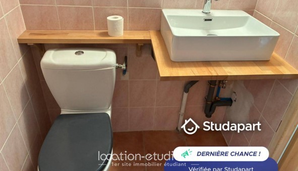 Logement tudiant Studio à Nmes (30000)