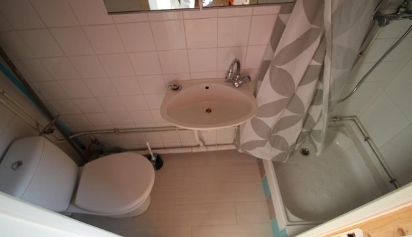 Logement tudiant Studio à Nmes (30000)