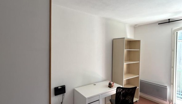 Logement tudiant Studio à Nmes (30000)