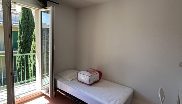 Logement tudiant Studio à Nmes (30000)