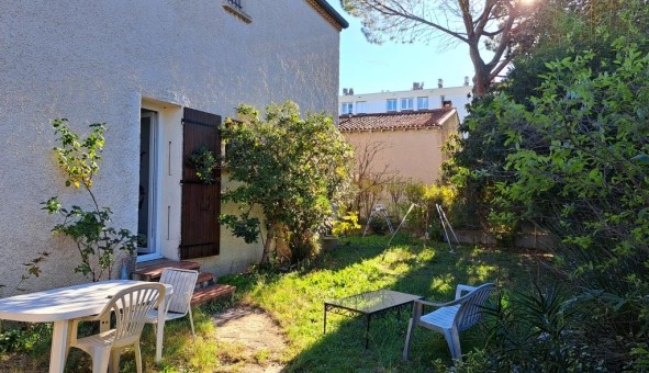 Logement tudiant Studio à Nmes (30000)