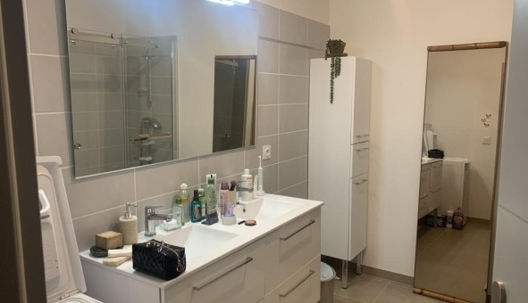 Logement tudiant Studio à Nmes (30000)