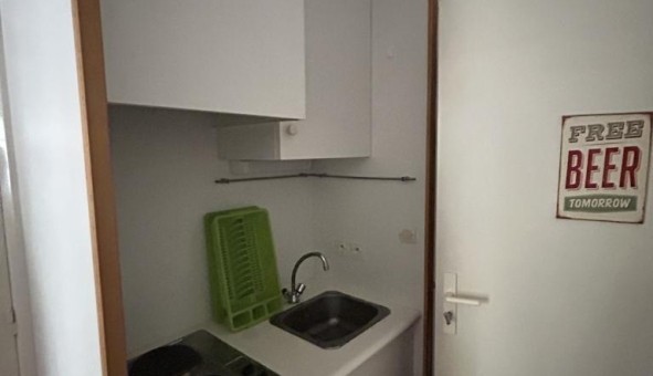 Logement tudiant Studio à Nmes (30000)