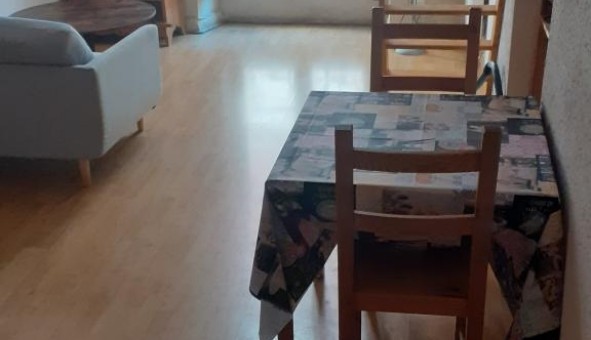 Logement tudiant Studio à Nmes (30000)