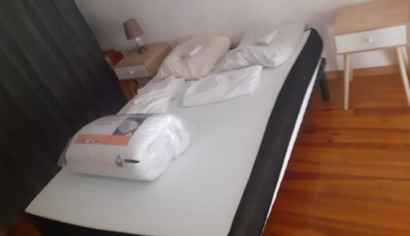 Logement tudiant Studio à Nmes (30000)