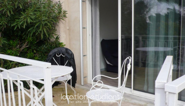 Logement étudiant Location Studio Meublé Nîmes (30000)