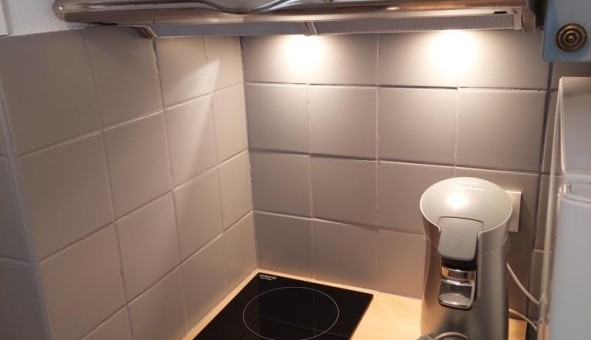 Logement tudiant Studio à Nmes (30000)