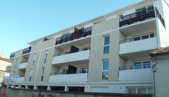 Logement tudiant Location Studio Vide Nmes (30000)