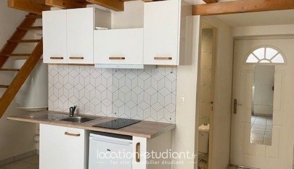 Logement tudiant Location Studio Vide Nmes (30000)