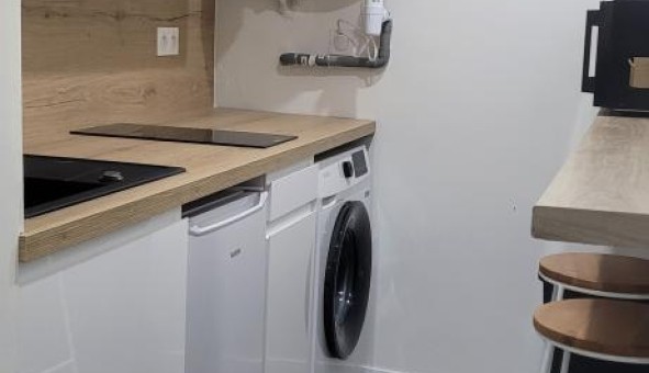 Logement tudiant Studio à Nmes (30000)