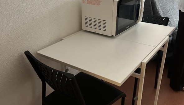 Logement �tudiant Studio &agrave; N�mes (30000)