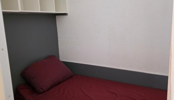 Logement �tudiant Studio &agrave; N�mes (30000)