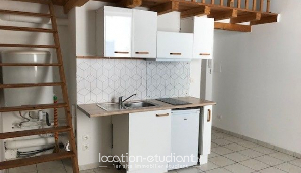 Logement �tudiant Studio &agrave; N�mes (30000)