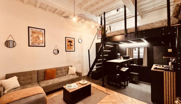 Logement �tudiant Studio &agrave; N�mes (30000)