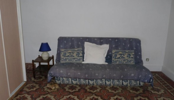 Logement �tudiant Studio &agrave; N�mes (30000)