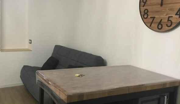 Logement �tudiant Studio &agrave; N�mes (30000)