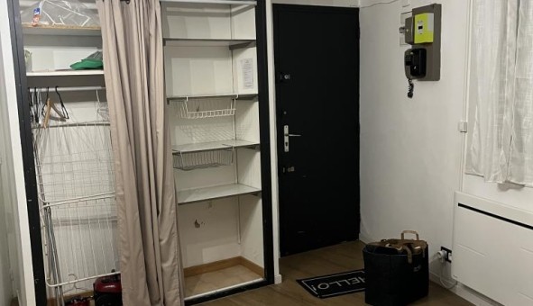 Logement �tudiant Studio &agrave; N�mes (30000)