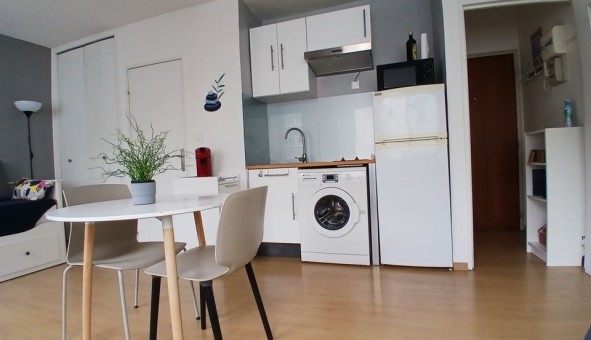 Logement �tudiant Studio &agrave; N�mes (30000)