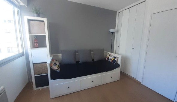 Logement �tudiant Studio &agrave; N�mes (30000)