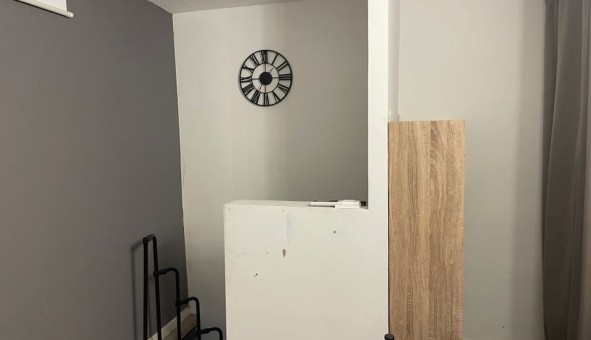 Logement �tudiant Studio &agrave; N�mes (30000)