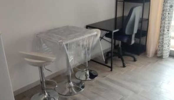 Logement �tudiant Studio &agrave; N�mes (30000)