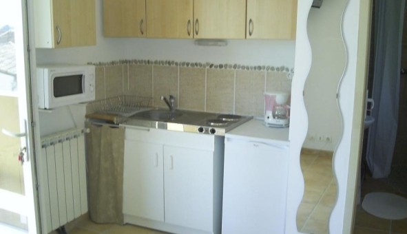 Logement �tudiant Studio &agrave; N�mes (30000)