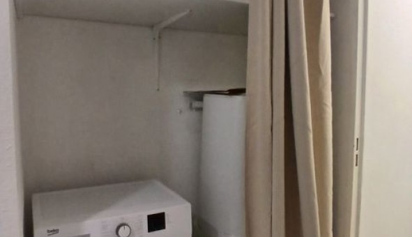 Logement �tudiant Studio &agrave; N�mes (30000)