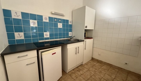 Logement �tudiant Studio &agrave; N�mes (30000)