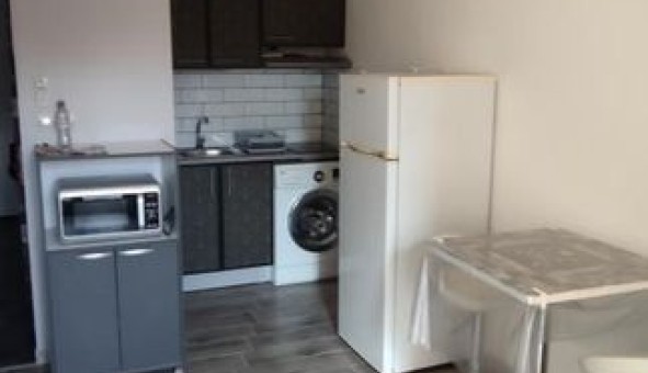 Logement �tudiant Location Studio Vide N�mes (30000)