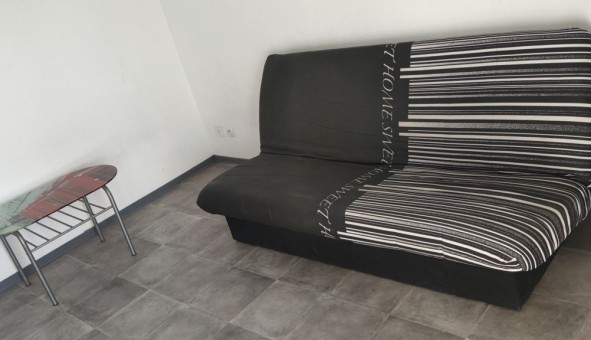 Logement �tudiant Studio &agrave; N�mes (30000)